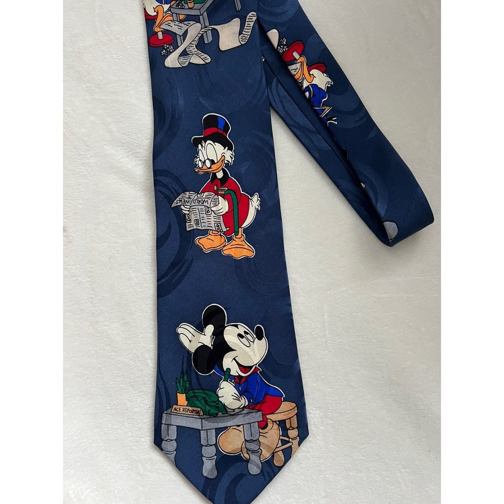 Vintage Walt Disney Novelty Silk Neck Tie Mickey Unlimited Reporter Journalist